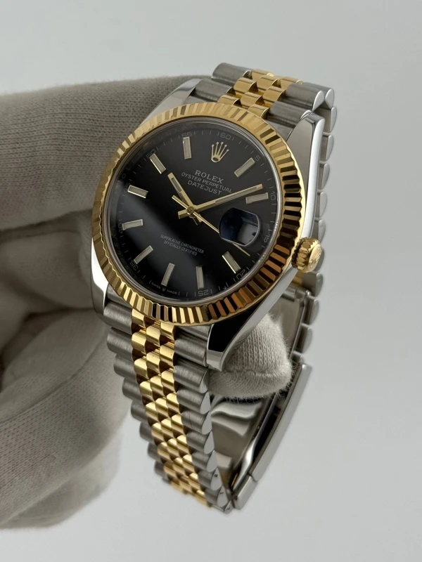 Rolex 41mm Steel and Yellow Gold 126333-0014 5