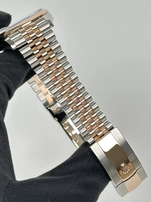 Rolex 36mm Steel and Everose Gold 126201-0029 5