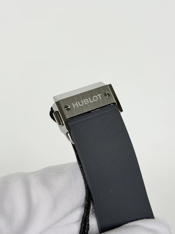 Hublot Automatic 45 mm 511.NX.7071.RX 6