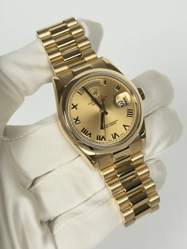 Rolex 36mm Yellow Gold 118208 2
