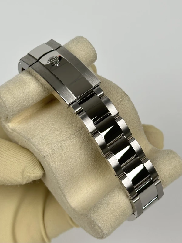 Rolex 41 MM 126334-0021 4