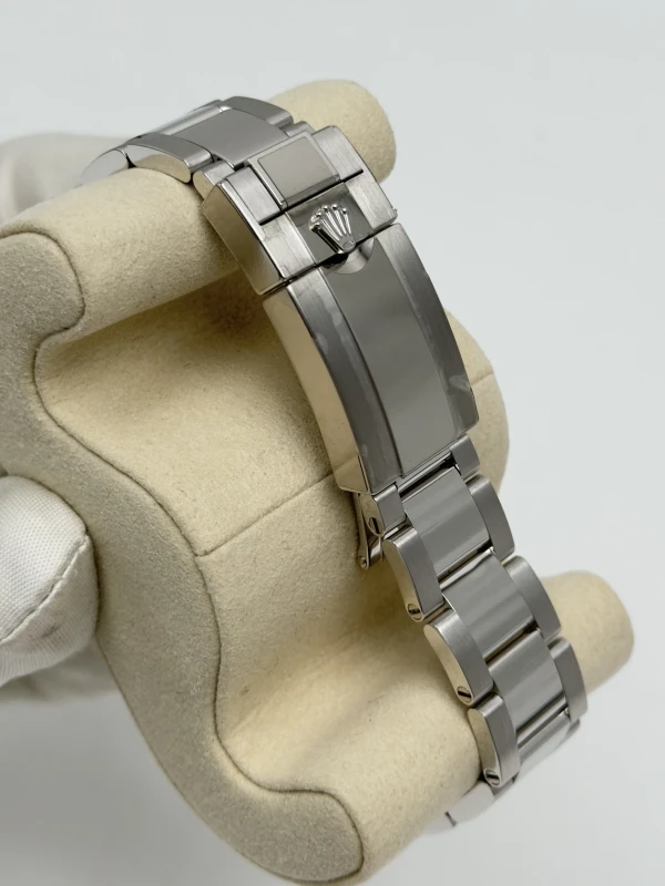Rolex Cosmograph 40mm Platinum 126506-0003 4
