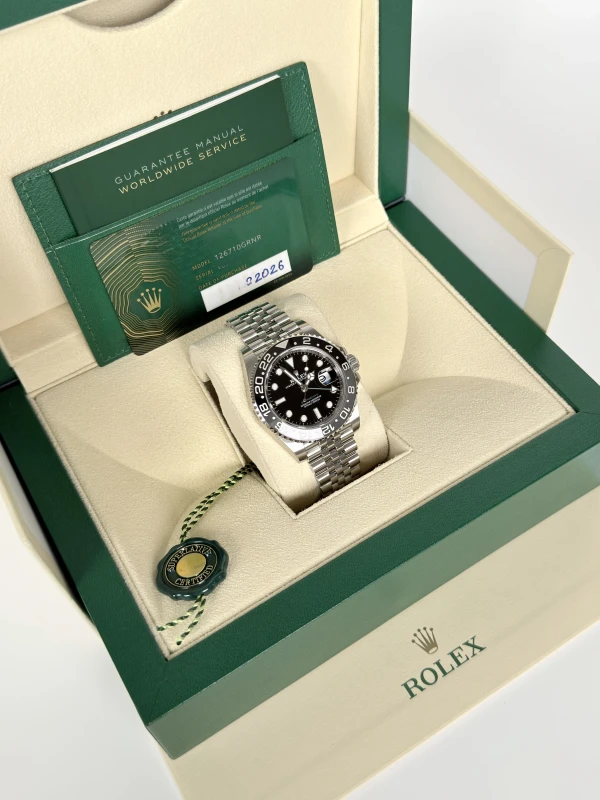 Rolex 126710GRNR-0003 5