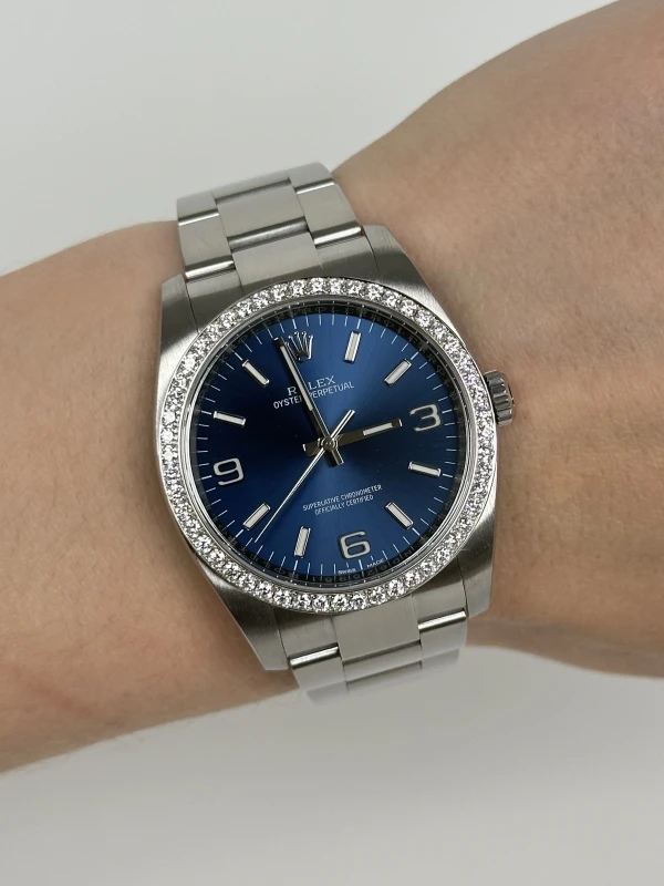 Rolex 36 mm, steel 116000 7
