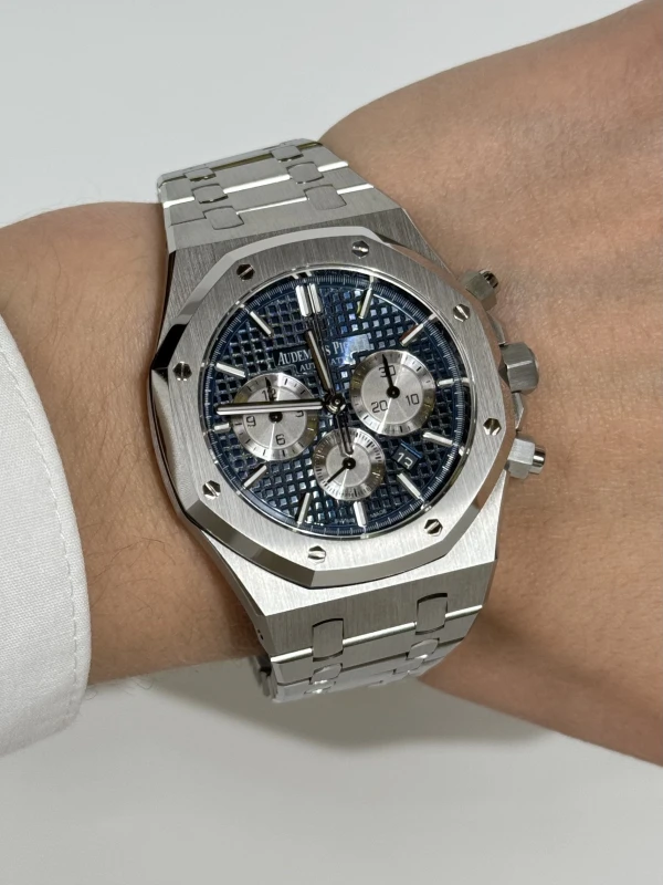 Audemars Piguet Chronograph 41 mm 26331ST.OO.1220ST.01 6