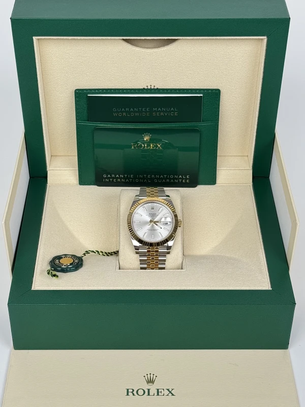Rolex 41 mm, steel and yellow gold 126333-0002 5