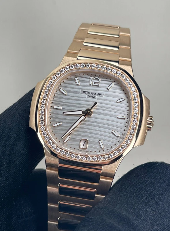 Patek Philippe Lady 7118 7118/1200R-001 2