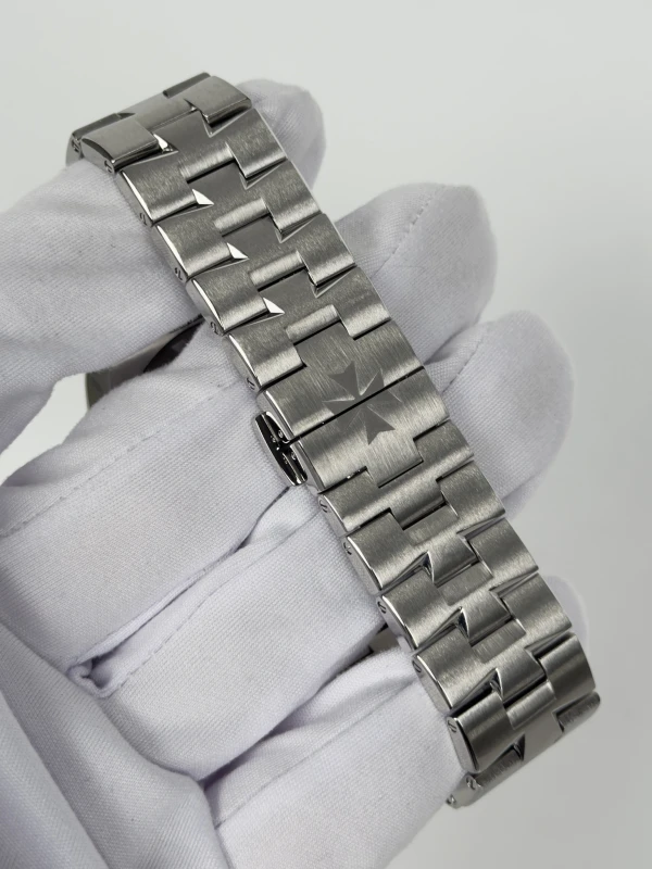 Vacheron Constantin Chronograph 42.5 mm 5500V/110A-B075 4