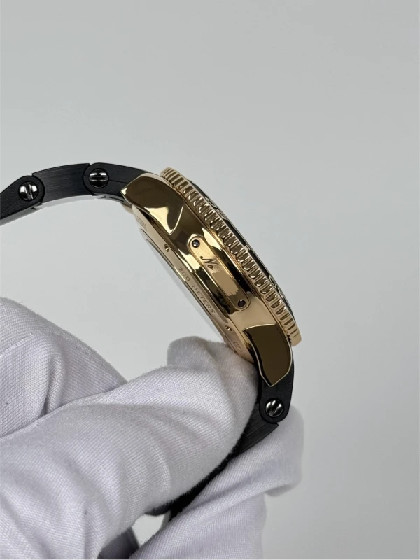 Ulysse Nardin Marine Black Surf 42,7 mm 266-37LE-3B 5