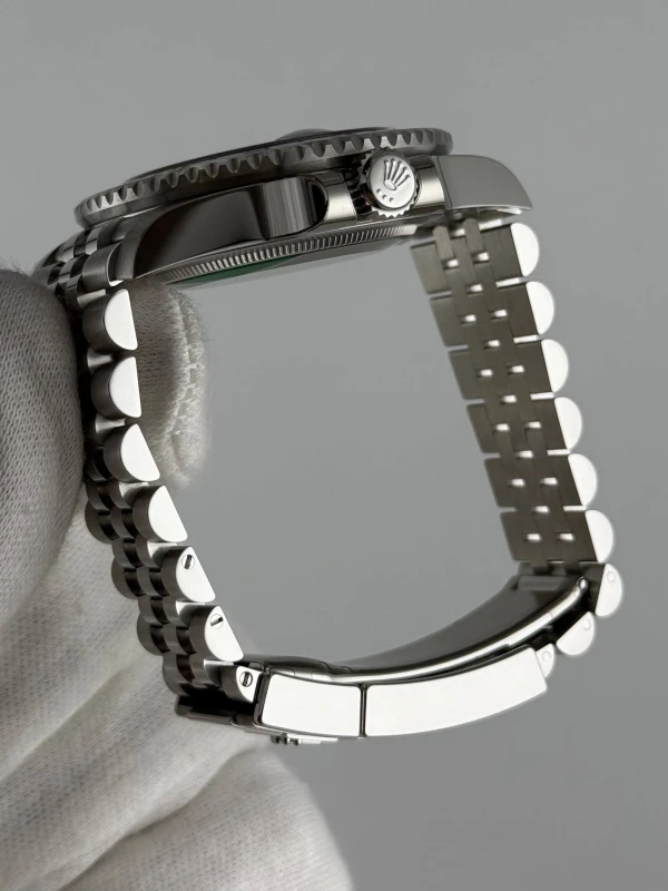 Rolex 40mm Steel 126710BLRO-0001 6