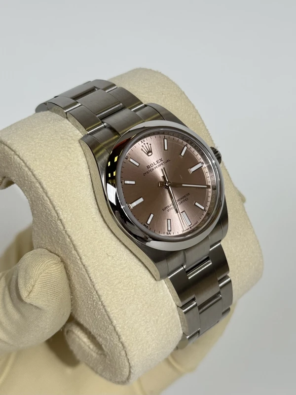 Rolex 34 mm Steel 124200-0004 2