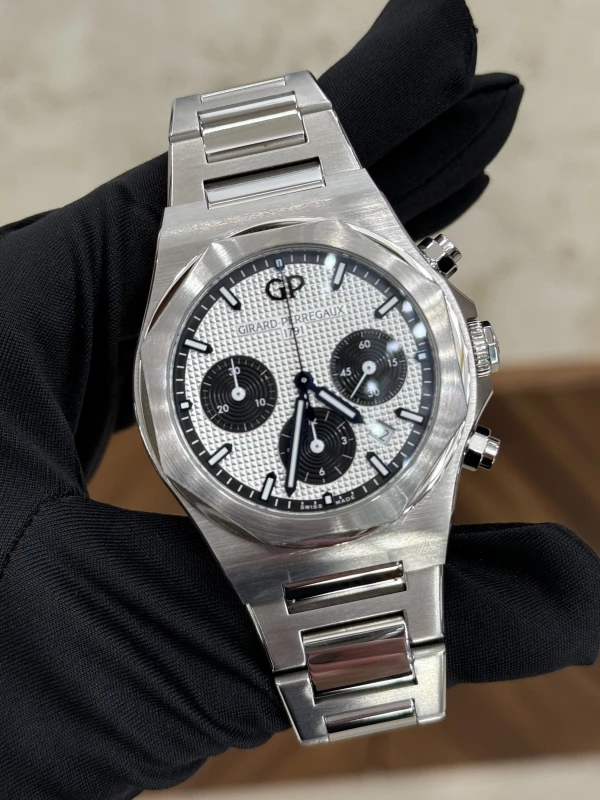 Girard Perregaux 81020-11-131-11A 2