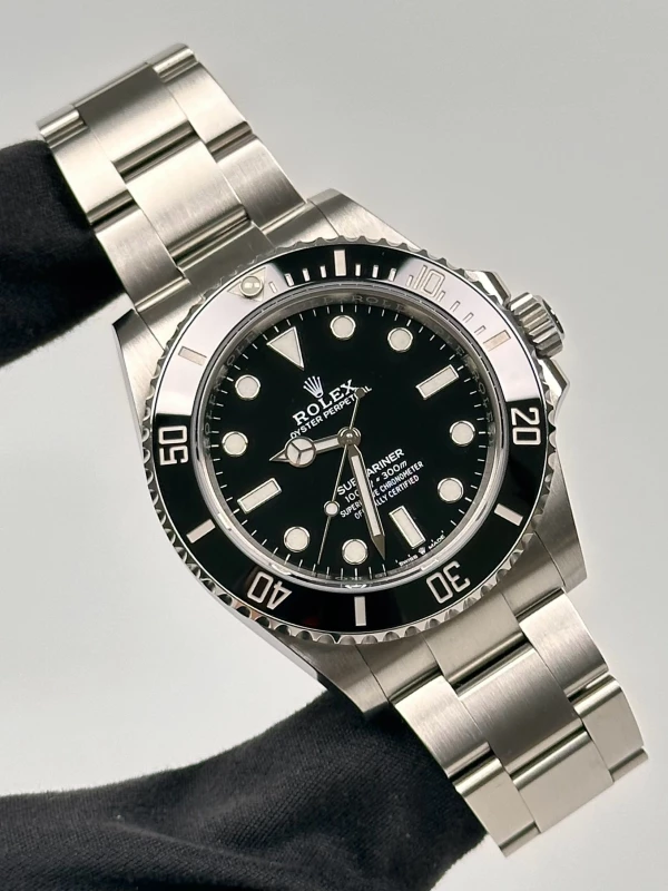 Rolex 41 mm Steel 124060-0001 2