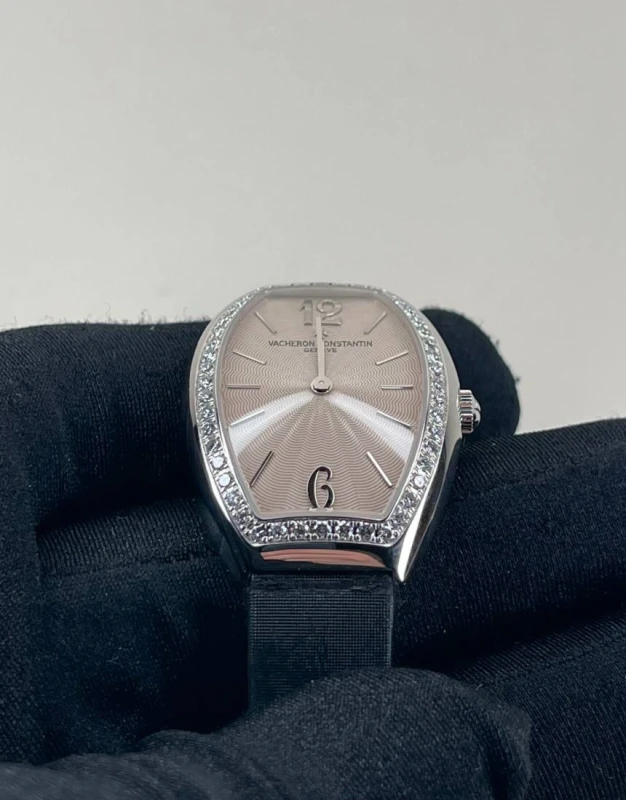 Vacheron Constantin Ladies Timepieces 25540/000G-9051 4