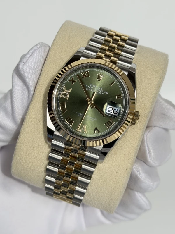 Rolex 36 mm, Oystersteel and yellow gold 126233-0025 2