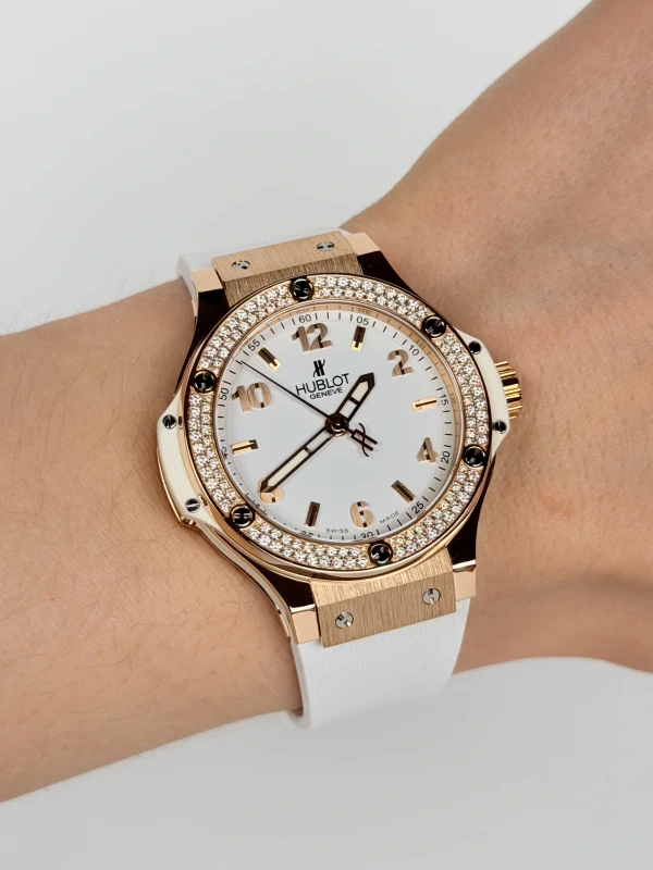 Hublot Gold White Diamonds 38 mm  361.PE.2010.RW.1104 6