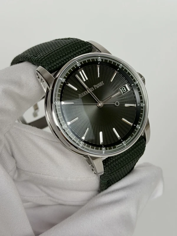 Audemars Piguet Selfwinding 15210ST.OO.A056KB.01 3