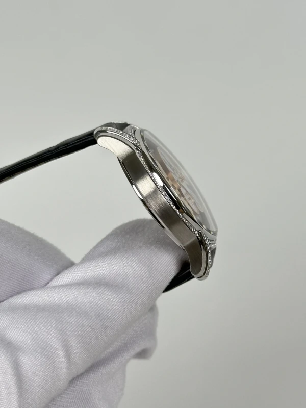 Audemars Piguet Small Seconds Hand-Wound  77247BC.ZZ.A813CR.01 5