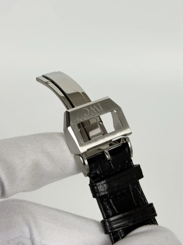 IWC 7 Days IW500703 5