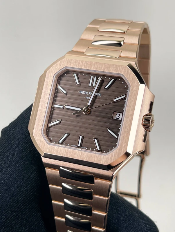 Patek Philippe 7128/1R-001 2