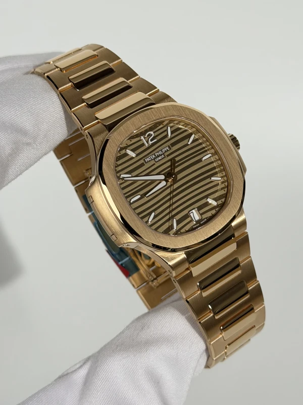 Patek Philippe Lady 7118 7118/1R-010 2