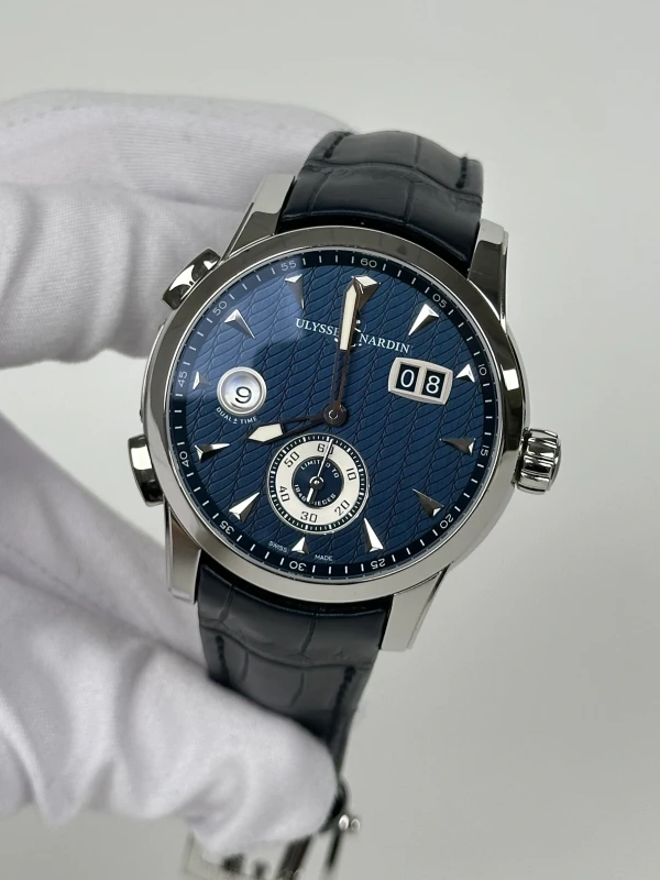 Ulysse Nardin 42 mm Manufacture 3343-126LE/93 4