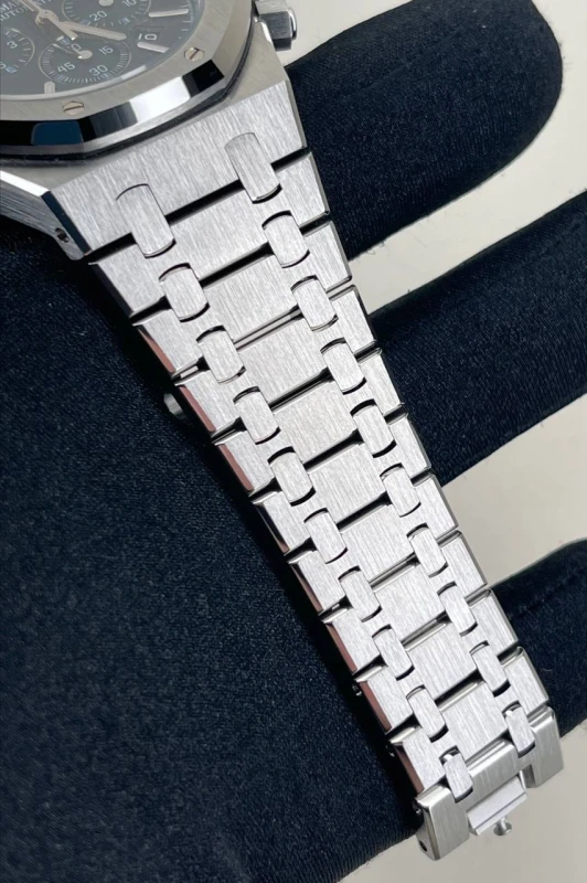 Audemars Piguet Chronograph 41 mm 26320ST.OO.1220ST.03 7