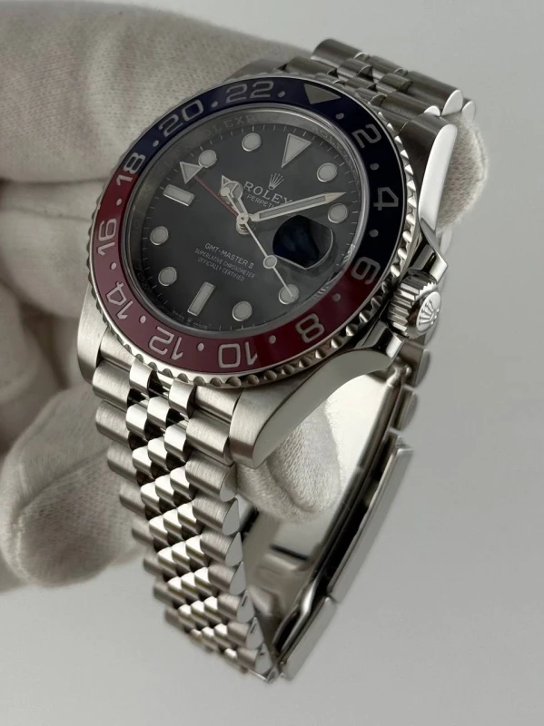 Rolex 40mm Steel 126710BLRO-0001 4