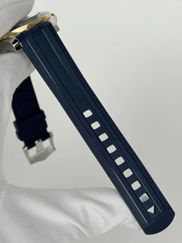 Omega Diver 300M Omega Co‑Axial Master Chronometer 42 mm 210.22.42.20.03.001 5