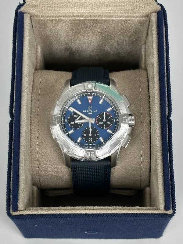 Breitling B01 CHRONOGRAPH 42 AB0146101C1X1 5