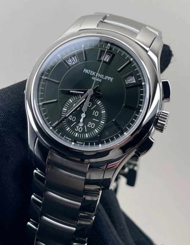 Patek Philippe 5905 5905/1A-001 2