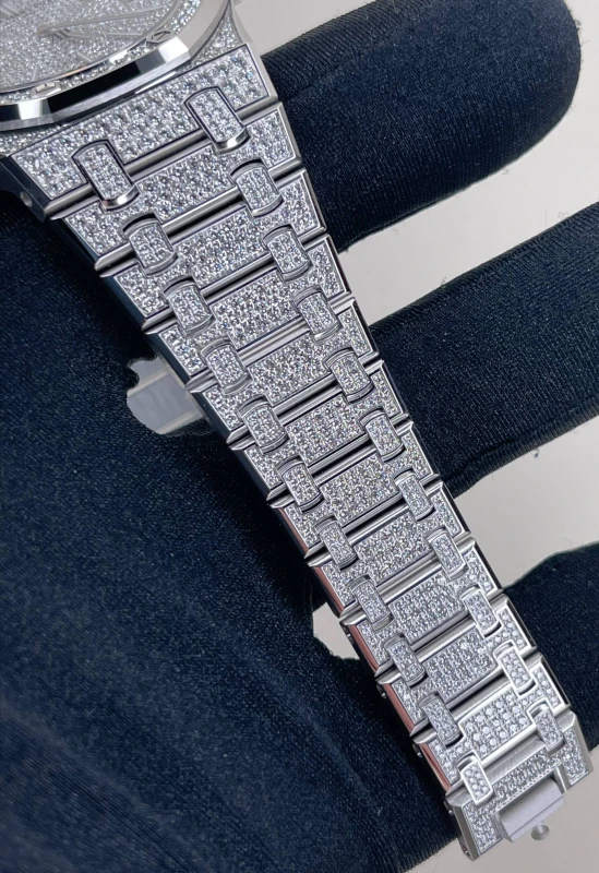 Audemars Piguet Extra-Thin  'Jumbo' 16202BC.ZZ.1241BC.01 7