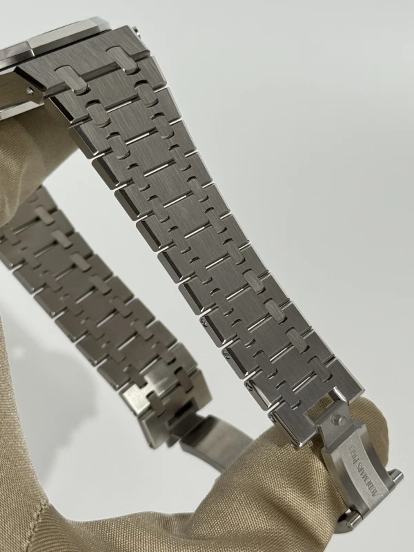 Audemars Piguet Selfwinding Chronograph 41 mm 26240ST.OO.1320ST.07 4