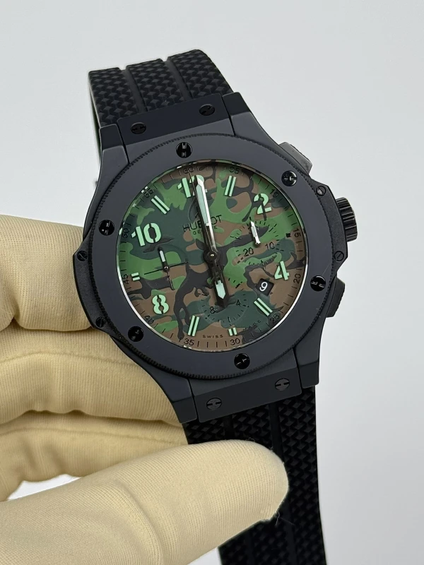 Hublot Commando Bang Green Limited 301.CI.8610.NR 3