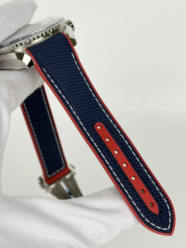 Omega 215.32.43.21.04.001 5