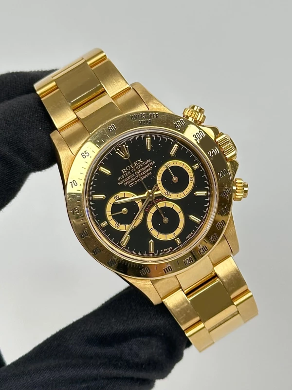 Rolex 40mm Yellow Gold 16528 2