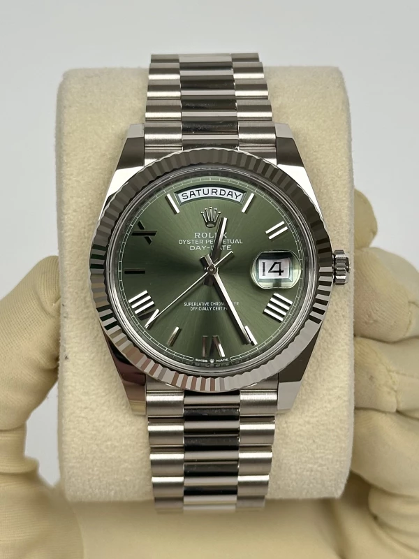Rolex 40MM WHITE GOLD 228239-0033 2