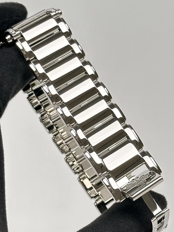Patek Philippe 4910/10 4910/10A-010 6