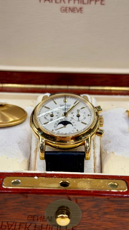 Patek Philippe Classic  3970E 6