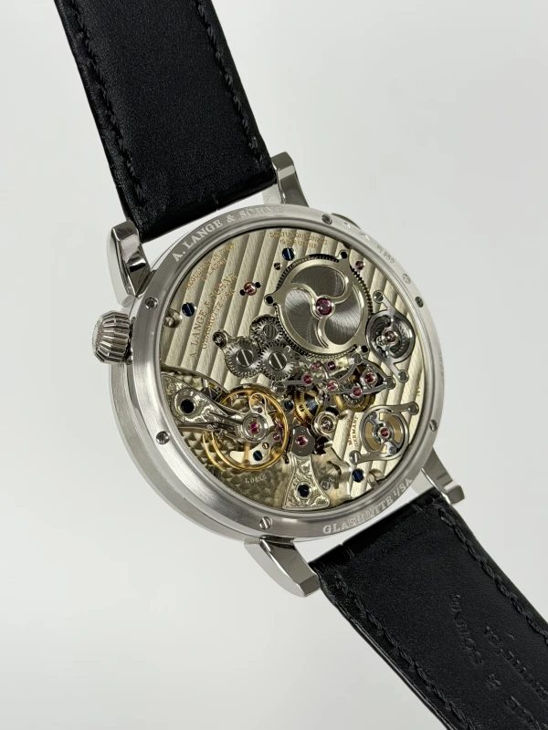 A. Lange & Sohne 147.025F 6