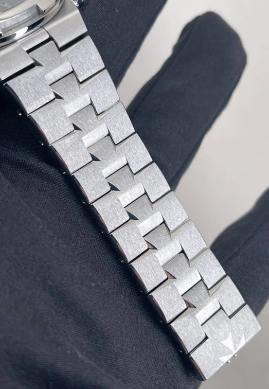 Vacheron Constantin Dual Time 7900V/110A-B334 6
