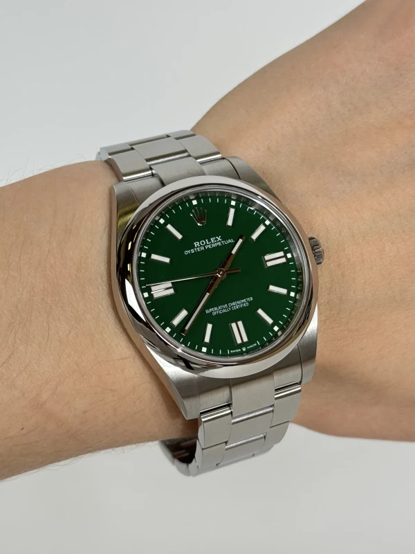 Rolex 41 mm Steel 124300-0005 5