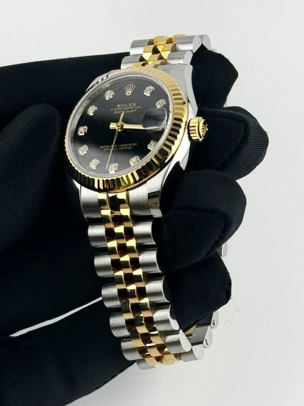 Rolex 31 mm Oystersteel and yellow gold 178273-0020 3