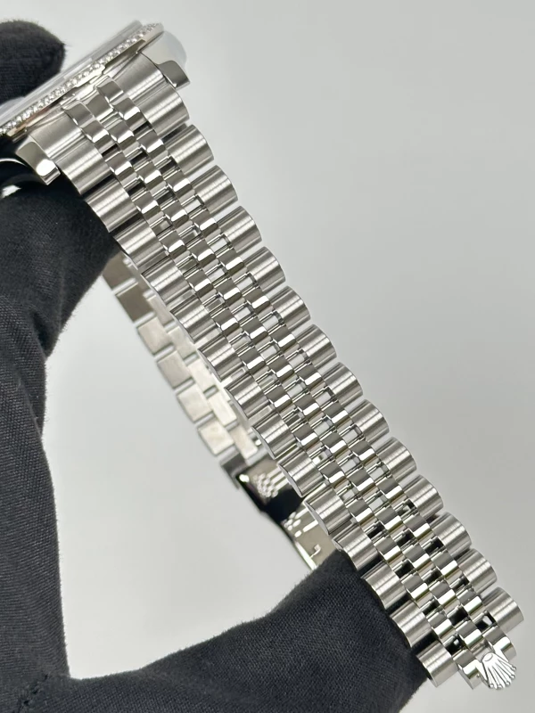 Rolex 36 mm, Oystersteel, white gold and diamonds 116244-0014 5