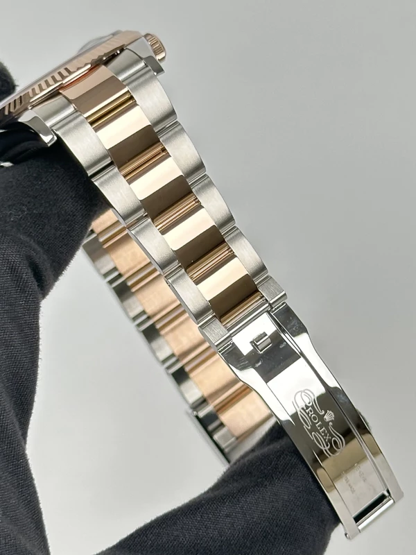 Rolex 36 mm, Oystersteel and Everose gold 126231-0020 6