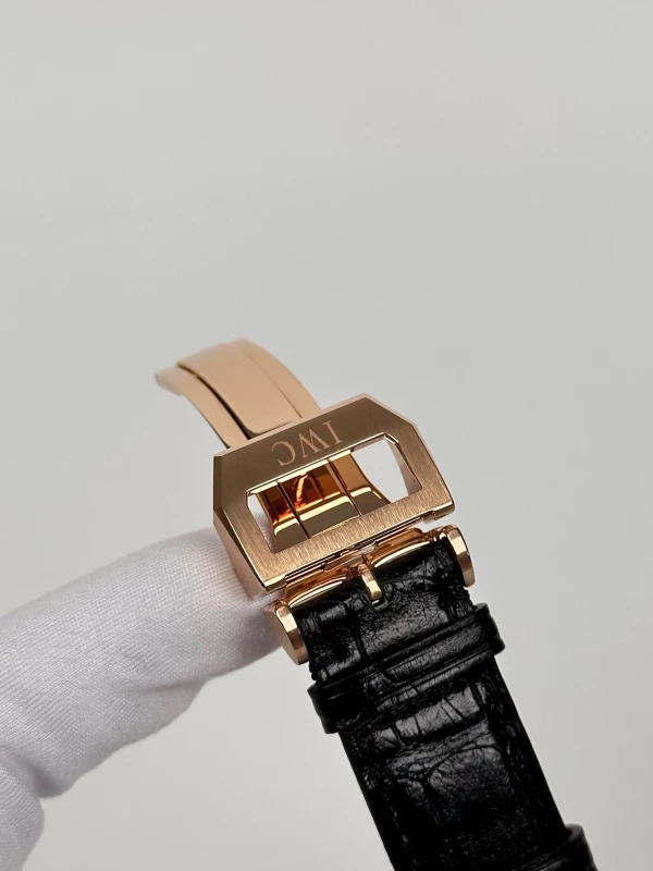 IWC Tourbillon Hand-Wound IW544705 8