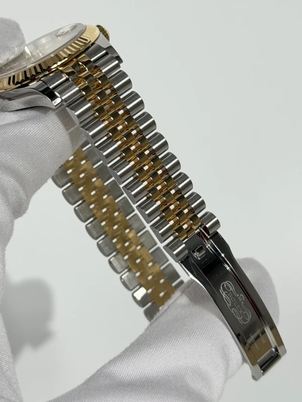 Rolex 31mm Steel and Yellow Gold 278273-0020 4