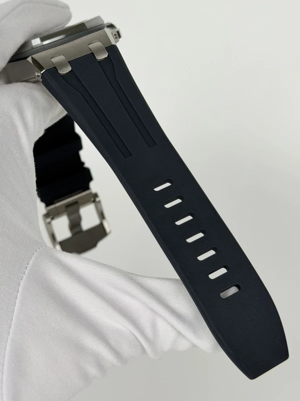 Audemars Piguet Chronograph 43 mm 26420IO.OO.A009CA.01 5