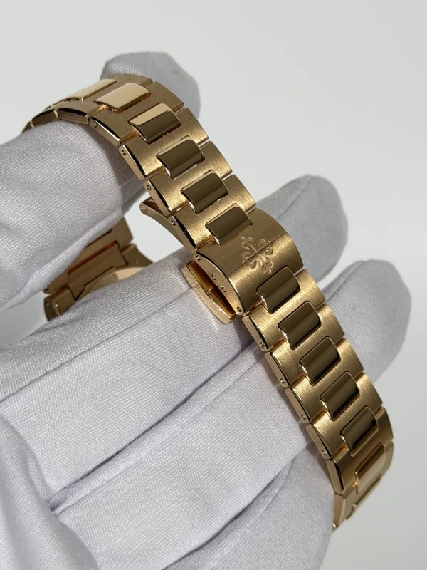 Patek Philippe Lady 7118/1200R-010 4