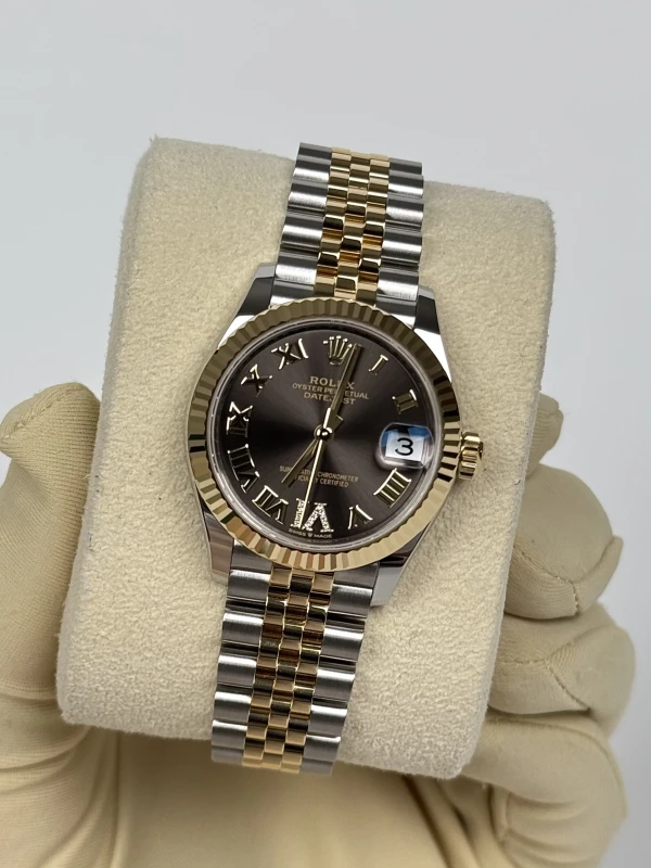 Rolex Datejust 31mm Steel and Yellow Gold 278273-0018 4